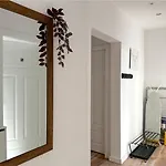 Batory - Peaceful Retreat, 10 Minutes To Old Town & Seaside Danzig