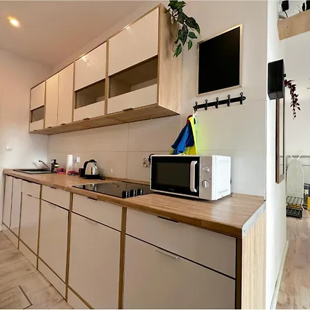 Batory - Peaceful Retreat, 10 Minutes To Old Town & Seaside Гданьск