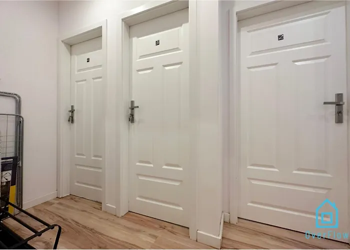 Batory - Peaceful Retreat, 10 Minutes To Old Town & Seaside