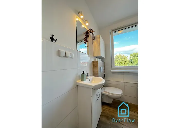Batory - Peaceful Retreat, 10 Minutes To Old Town & Seaside